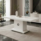 Extending dining table – Italian design with smooth extension mechanism