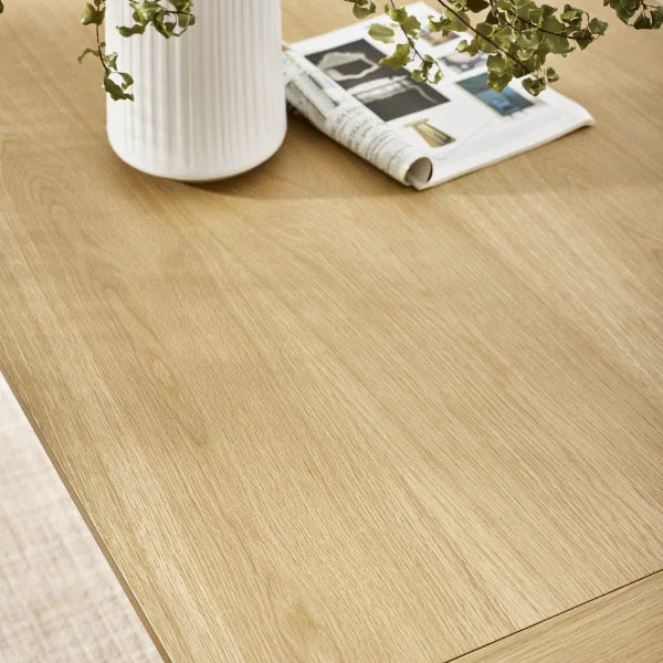 Larissa Extending Dining Table – Natural Oak Effect – Scandinavian Tapered Legs (Pre-order – May)
