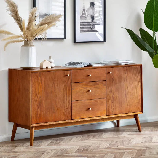 Lowry Large Sideboard – Oak – Retro-Inspired Design with Golden Knobs