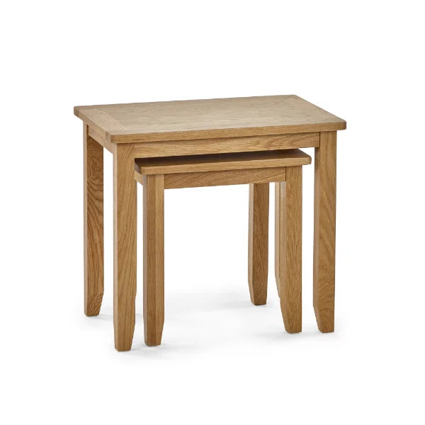 Mallory Nest of 2 Tables – Oak & White – Space-Saving Side Tables